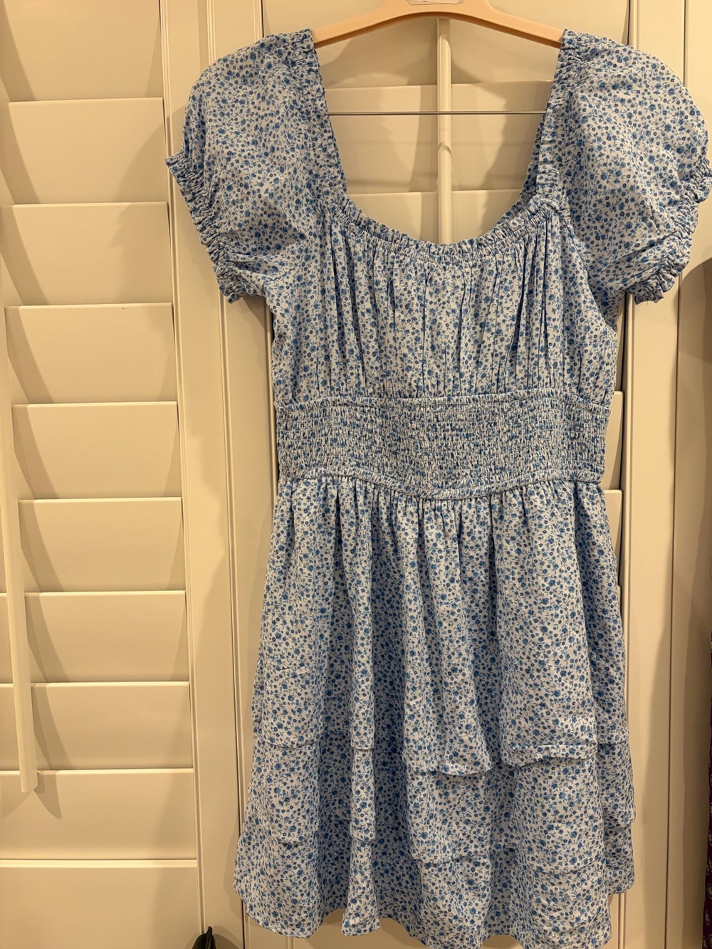 Hollister Blue Floral Smocked Tiered Skort Mini Dress